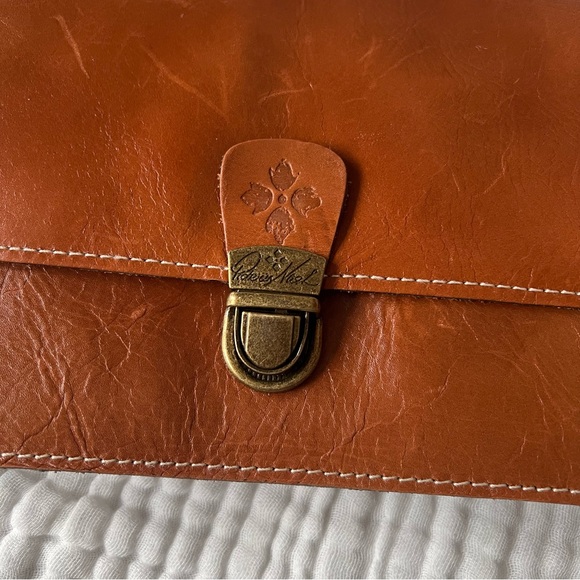 PATRICIA NASH Lanza Crossbody LEATHER‎ WRISTLET - Picture 2 of 10